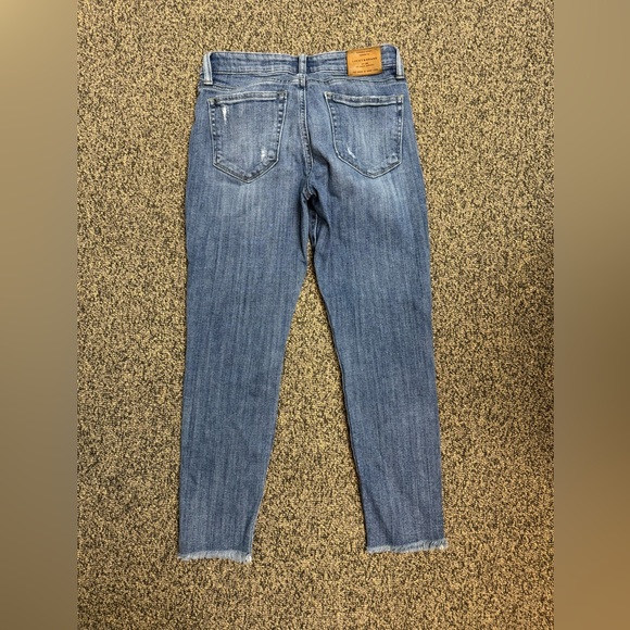 Lucky Brand Ava Skinny Jeans - Picture 5 of 10